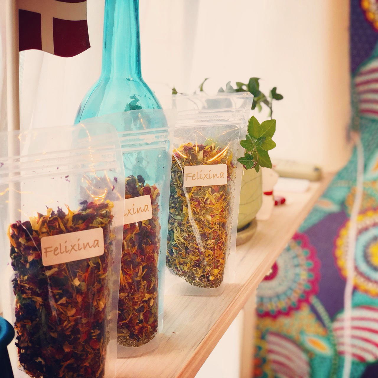 Free HTML5 Bootstrap Template by FREEHTML5.co